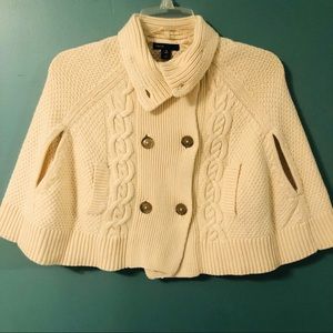 GAP KIDS Girl Ivory Cableknit Poncho Cape